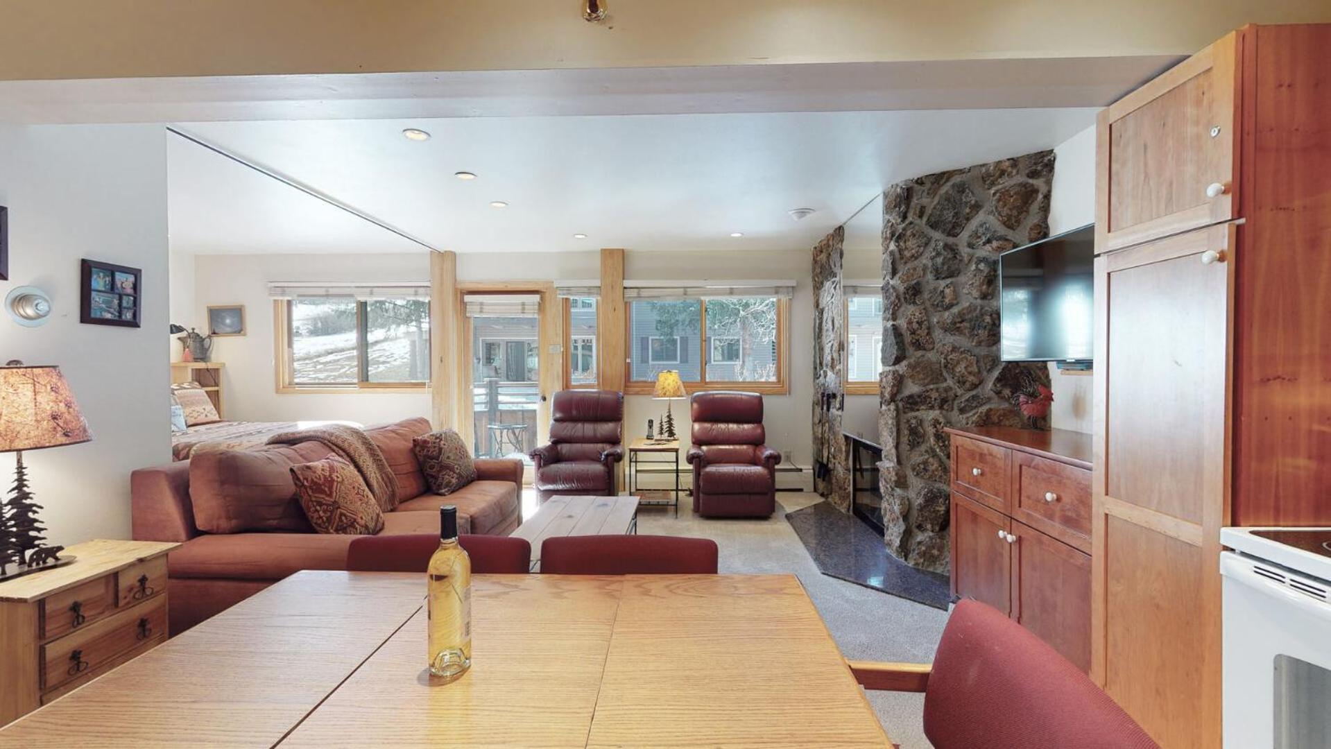 Laurelwood Condominiums 408 Snowmass Village Room photo